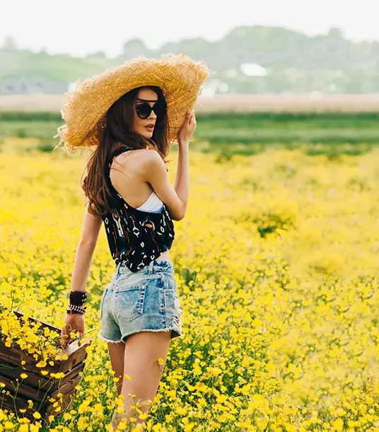 remove-people-from-photos-for-free-online-with-ai-picsman